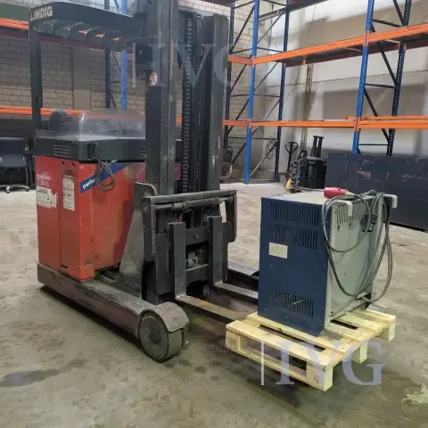 Chariot à mât rétractable LINDE R16