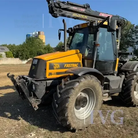Fastrac 2115 JBC landbouwtractor