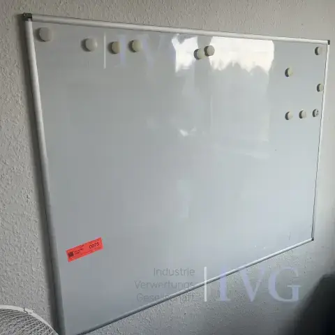 Magnetic board
