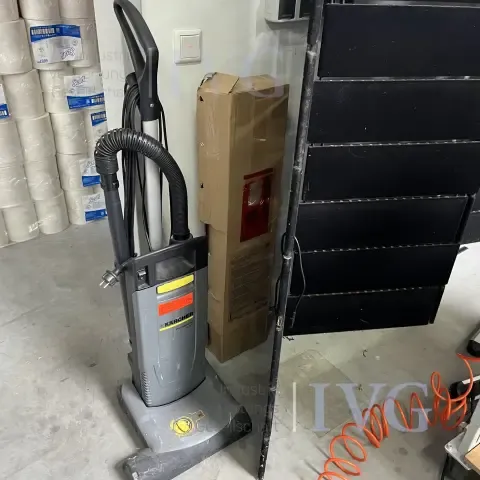 Teppichbürstensauger KÄRCHER PROFESSIONAL CV38/2