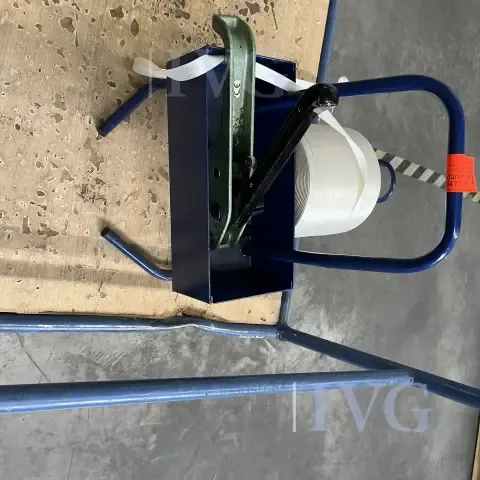 Narzędzie do taśmowania taśmą plastikową