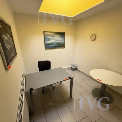 Psací stůl (šedý)