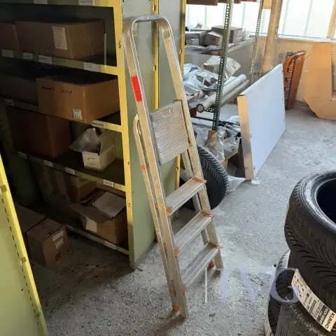Escabeau en aluminium