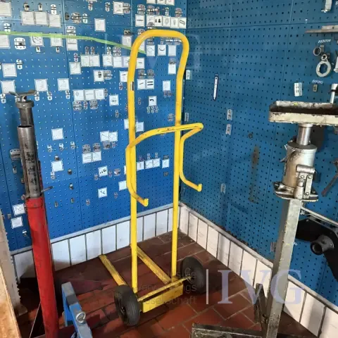 Tyre trolley (yellow)