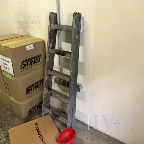 Wooden step ladder