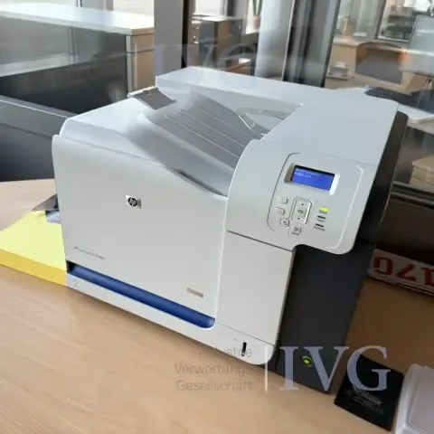 Printer HP Color LaserJet CP3525n