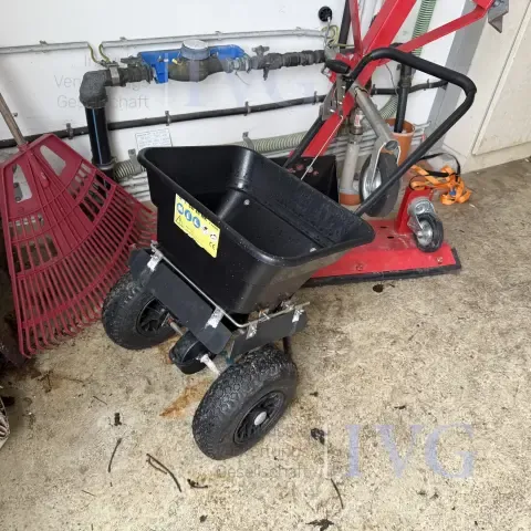 DEMA SW 45 MK strooiwagen