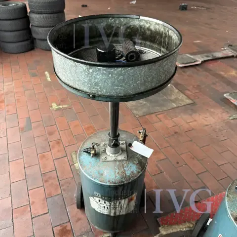 Oil drain pan TECALEMIT