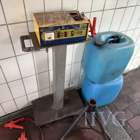 Nabíječka baterií GYS CA170