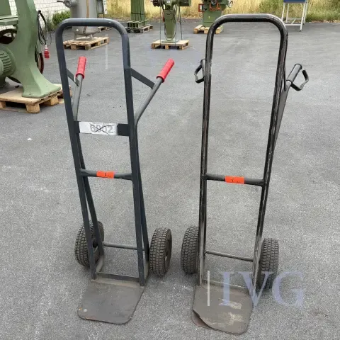 Chariots de manutention 2 pièces