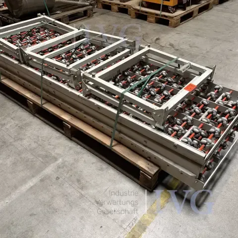 Roller table