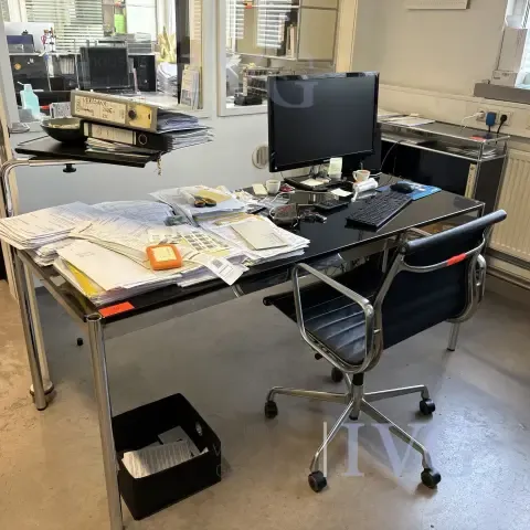 Schreibtisch USM HALLER