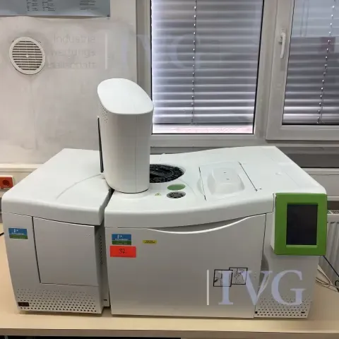 Gas-Chromatograph PERKIN ELMER Klarus 580 GC