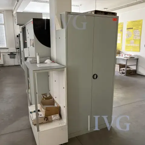 Stahl-Schrank (grau)
