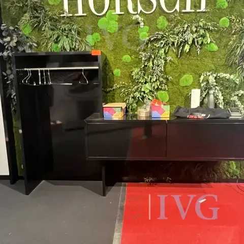 Étagère vestiaire