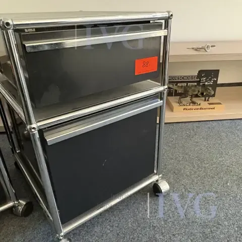 Kancelářský kontejner USM HALLER