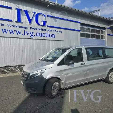 Véhicule polyvalent MERCEDES-BENZ Vito Tourer
