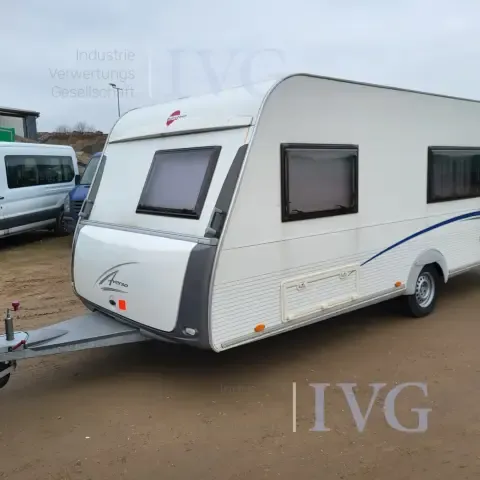 Obytný přívěs SDAH BÜRSTNER Averso 550TK