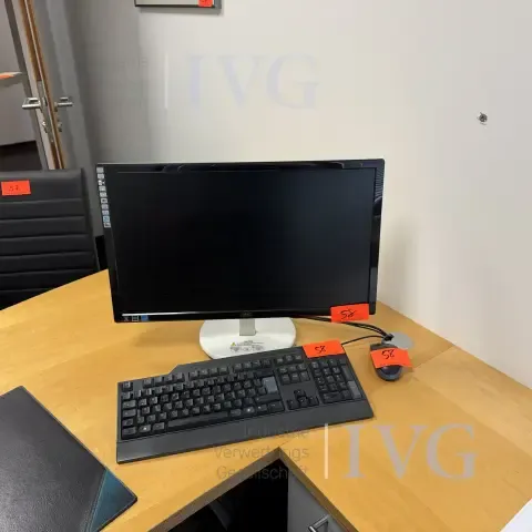 Komputer stacjonarny LENOVO ThinkCentre