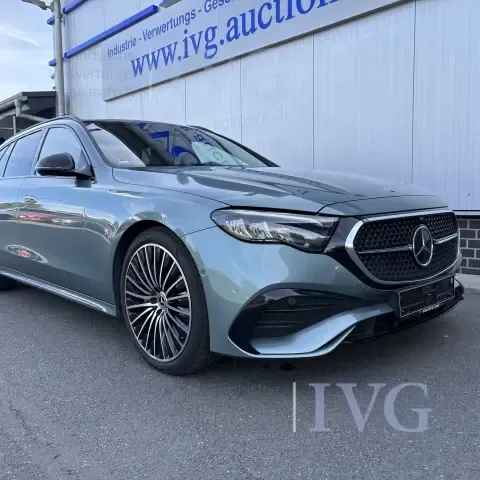 Berline MERCEDES-BENZ E 220 D