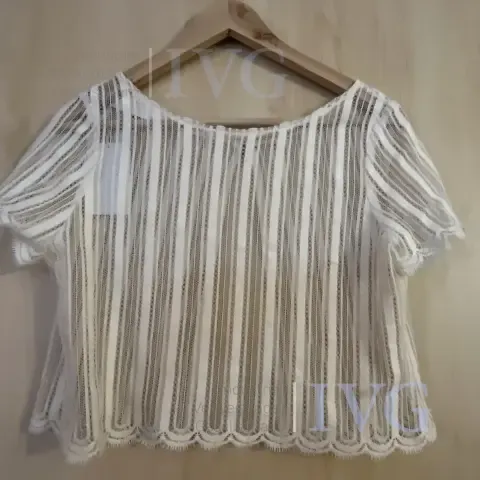 Svatební top ELEMENTAR BRAUTKLEIDER Solea