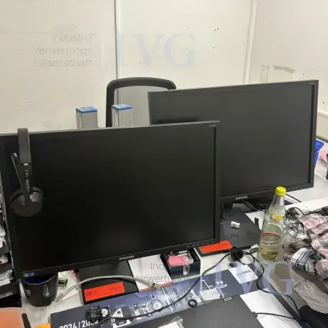 Monitory płaskie SAMSUNG SyncMaster B2240/ S24E650