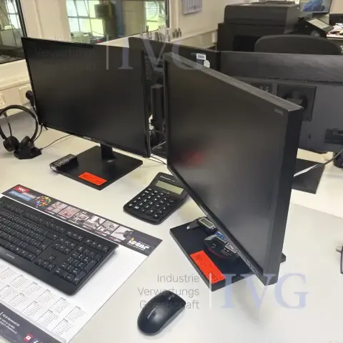 Monitory płaskie SAMSUNG S22E450/ F24T