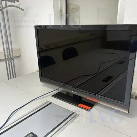 Flachbildfernseher SHARP LC-40LX700E
