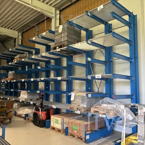 Single-sided cantilever rack (blue)