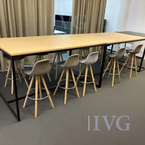 Tables hautes