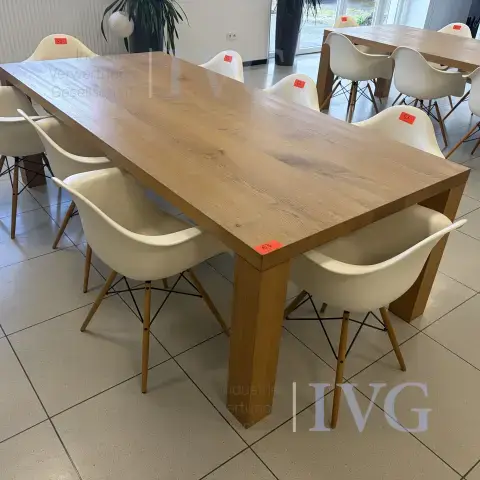 Table en bois massif