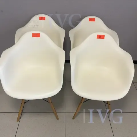 Chaises VITRA