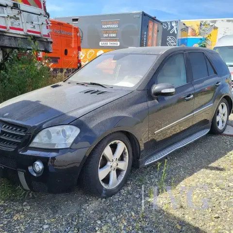 MERCEDES-BENZ ML 320