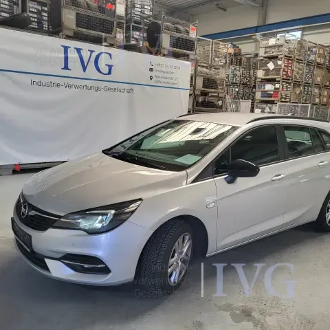 Break OPEL Astra Sports Tourer