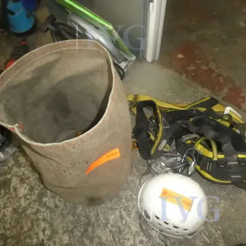 Kletterausrüstung PETZL