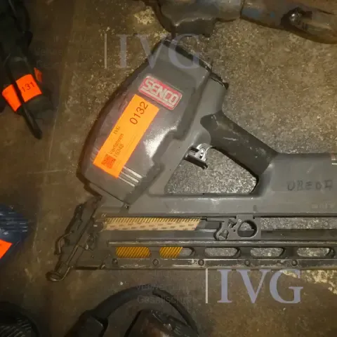 Pneumatická hřebíkovačka SENCO SN70