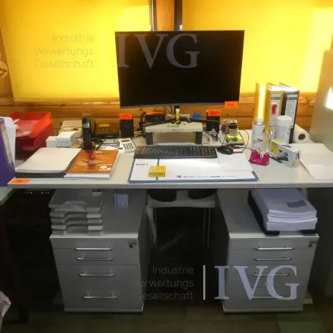 Équipement de bureau