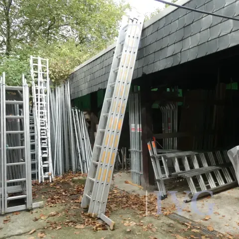 Aluminium uitschuifbare ladder LAYHER