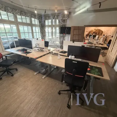 Bureaux à hauteur réglable électrique