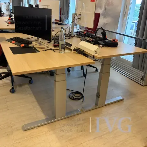 Équipement de bureau