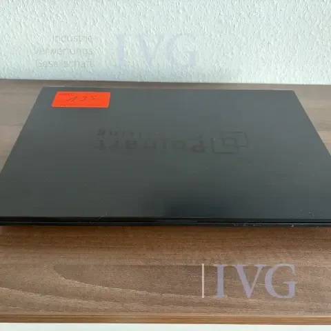 XMG Apex 17 laptops