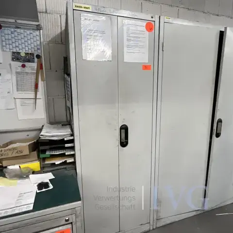 Armoire en acier