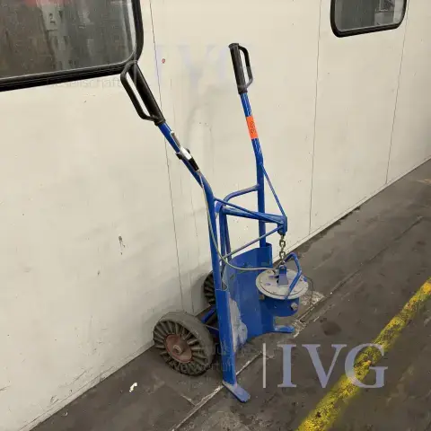 Chariot transporteur de fûts