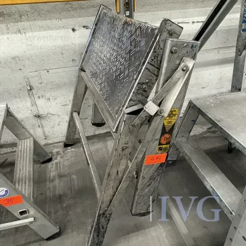 Podnóżek aluminiowy