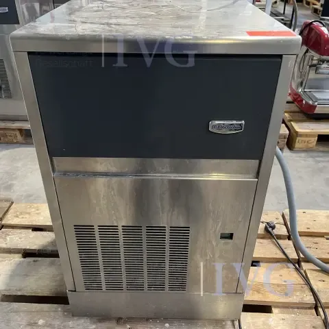 Machine à glaçons ELECTROLUX R404A