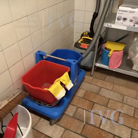 Vacuum cleaner