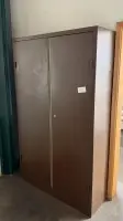 1 dulap metalic pentru scule