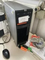 1 PC HP (bez dysku twardego) z monitorem TFT panoramiczny HP, 23 cale