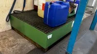 2 oil drain pans