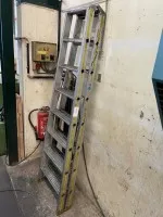 1 aluminium trap, 8 treden